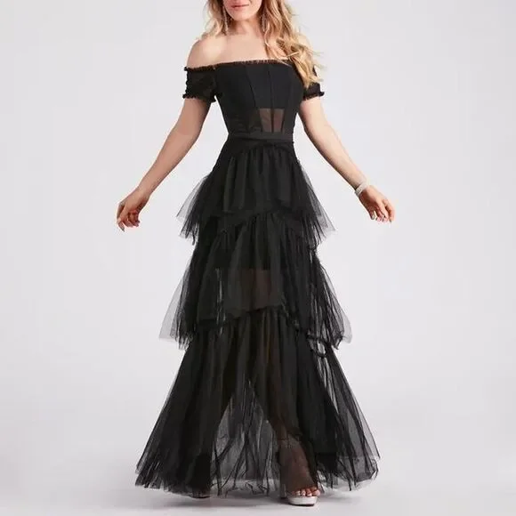 Betsy & Adam Black Off The Shoulder‎ Corset Tiered Tulle Evening Dress - Size 0